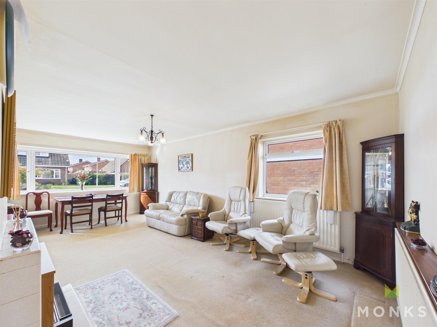 13 Cedar Avenue, Shrewsbury, SY4 4JA For Sale